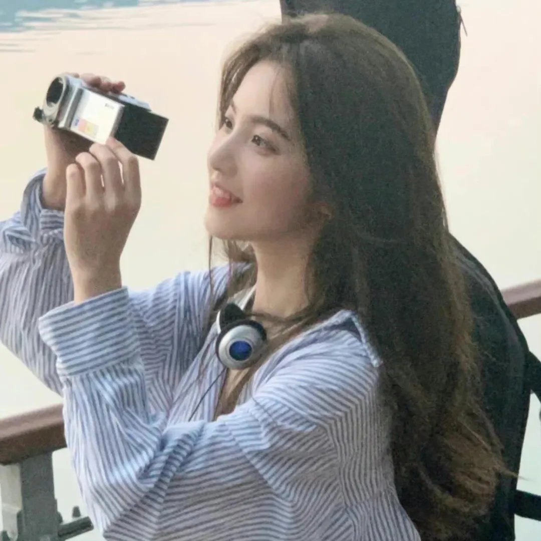 受害者：勿忘我